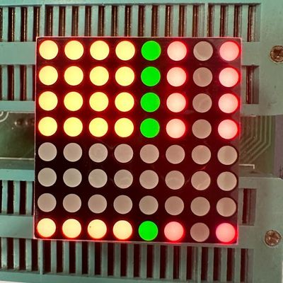 Desempenho do estabilizador de ânodo comum 3mm 8*8DOT Matrix LED Display Bicolor Vermelho/Verde para sinais em movimento