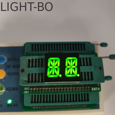 Pure Green Black Face Display LED Alfanumérico 2 dígitos 13,8mm 14 Segmento