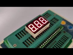 Display LED vermelho de 0,36